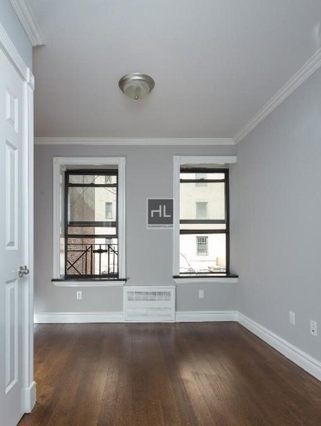 Foto del edificio - First Avenue