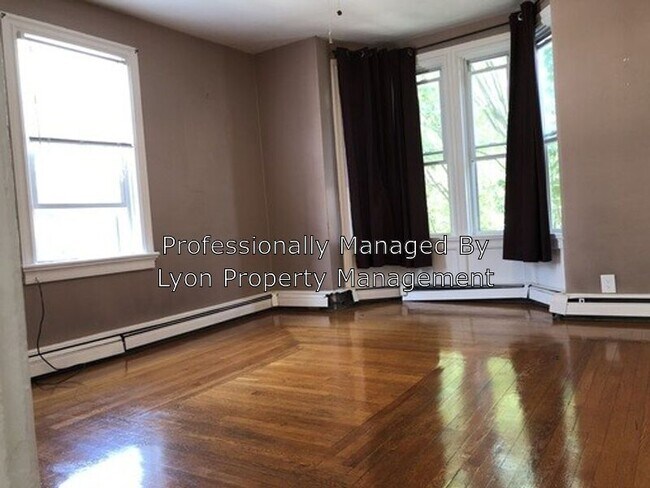 Foto del edificio - 194 Ives St