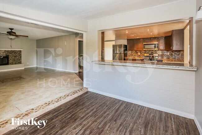 Foto del edificio - 8427 N 47th Dr