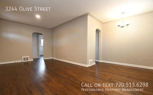 Building Photo - 3244 Olive St