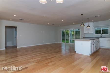 Foto principal - 11217 Rudman Dr