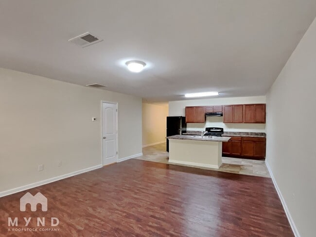 Foto del edificio - 168 Alton Cir