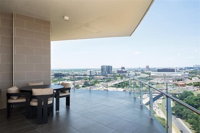 Foto del edificio - 3130 N Harwood St