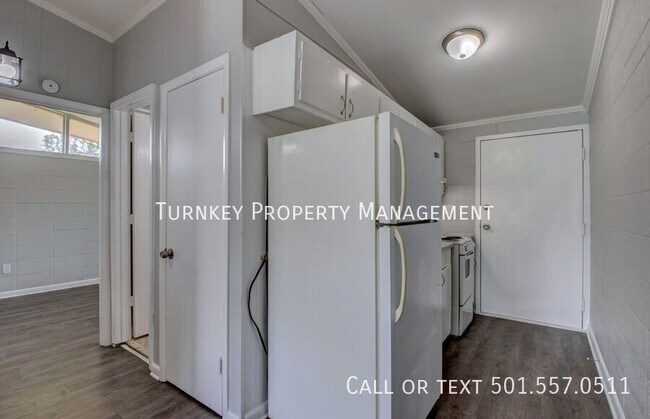 Foto del edificio - 4700 Lynn Ln