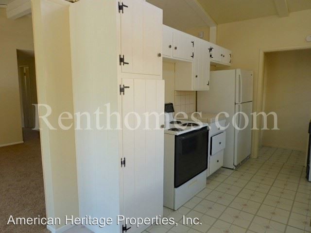 Building Photo - 7063 Galewood St