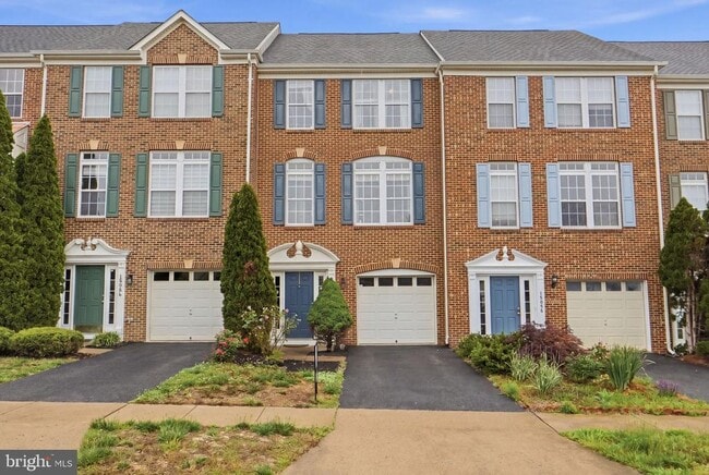 Building Photo - 15058 Danehurst Cir