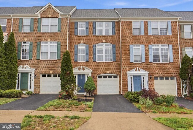 Foto del edificio - 15058 Danehurst Cir