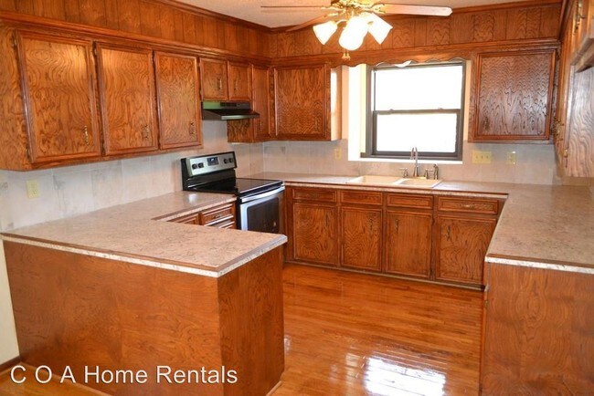 Foto del edificio - 1442 N Stoney Point St