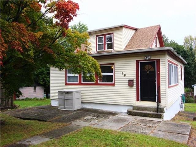 Primary Photo - 68 Irwin Ave