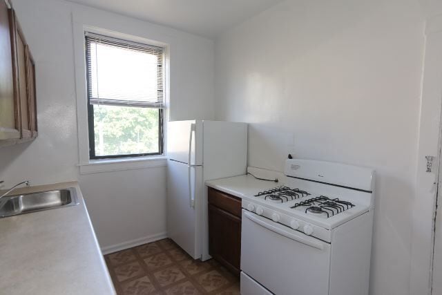 Foto del edificio - 836 W Waveland