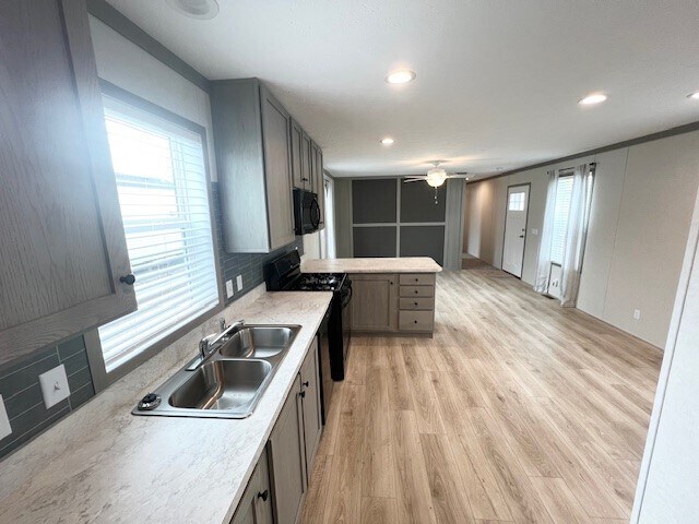 Foto del edificio - 476 N Kensington Dr