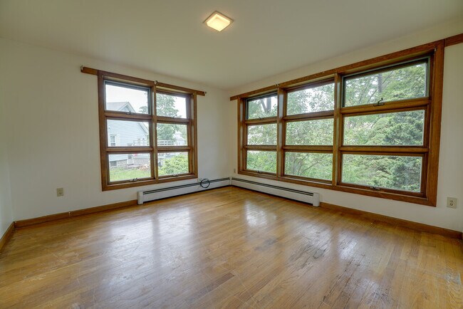 Foto del edificio - 221 Pine St