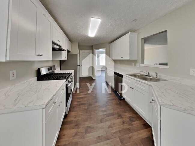 Foto del edificio - 9491 Whaleys Lake Ln