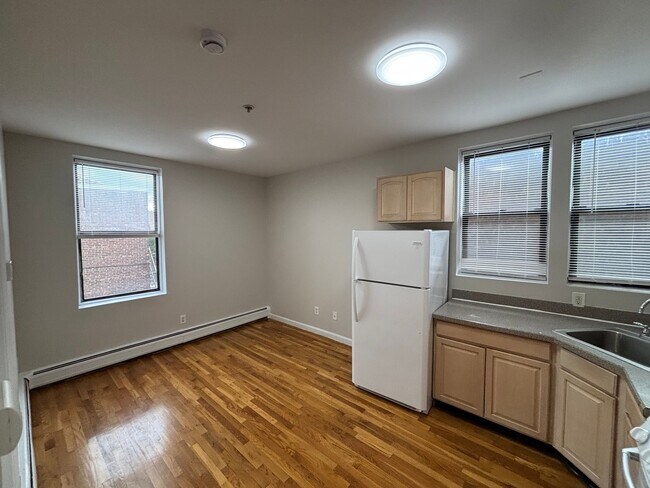 Foto del edificio - 5110 Palisade Ave