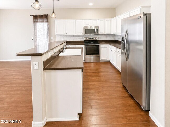 Foto del edificio - 17636 W Maui Ln