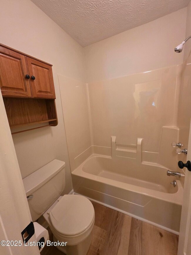 Building Photo - 130 Flintstone Ct