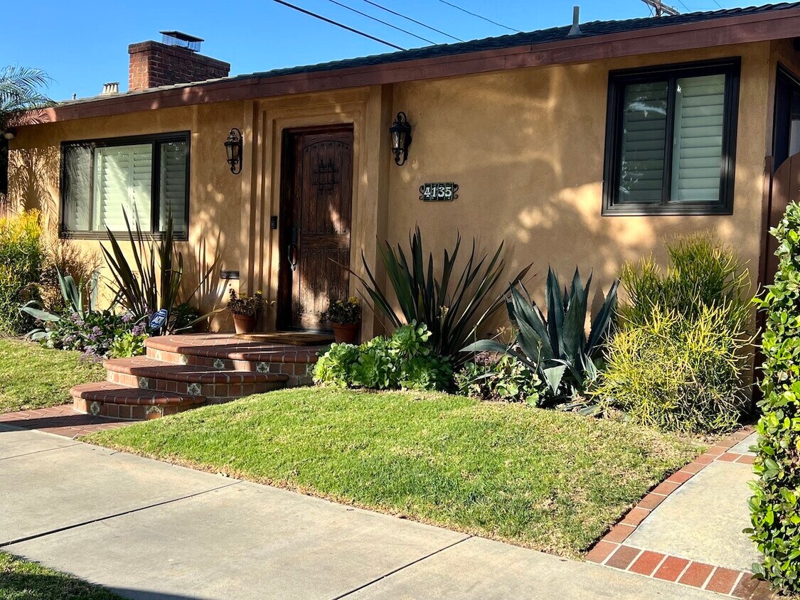 Foto principal - 4135 S Norton Ave