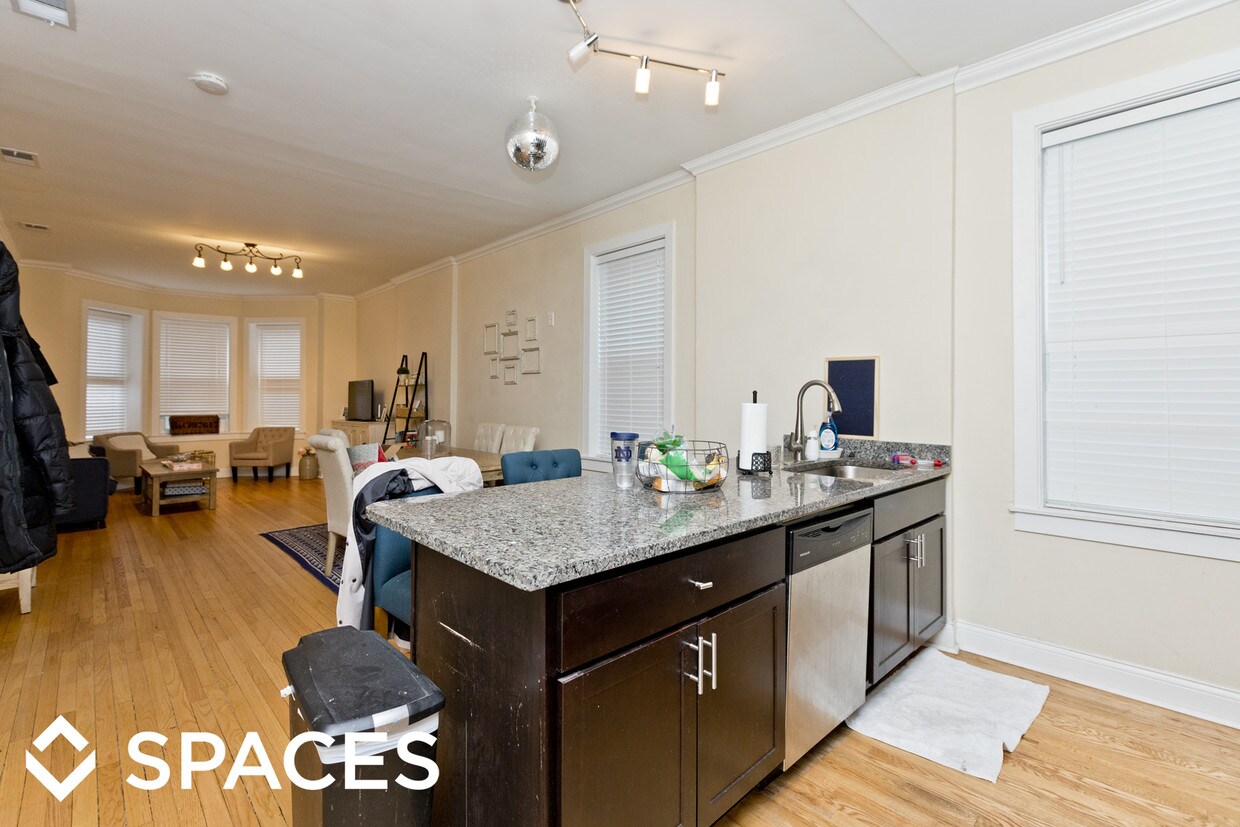 Foto principal - 1844 N Lincoln Ave