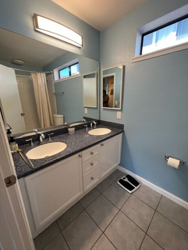 Building Photo - Beautiful Single Family Home at 94-511 Hal...
