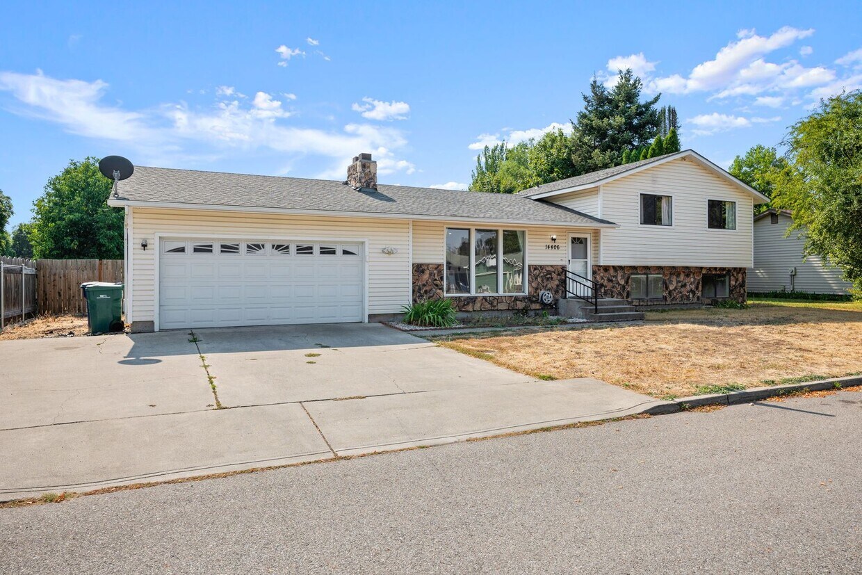 Foto principal - 14406 E 7th Ave