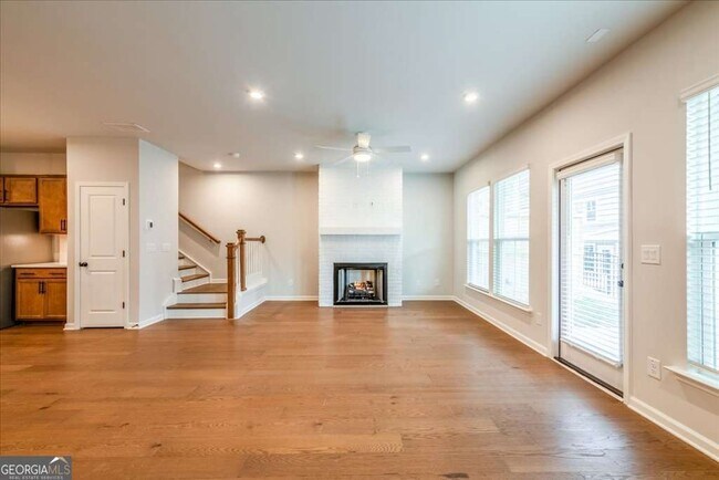 Building Photo - 5769 Tillman Way