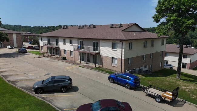 Building Photo - 905 Southwest Blvd