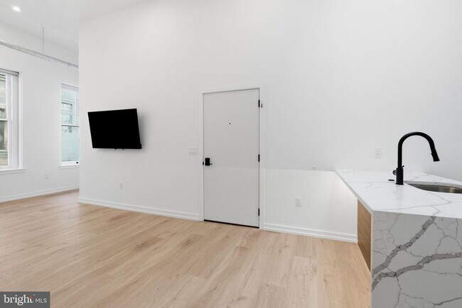 Foto del edificio - 1232 Chancellor St