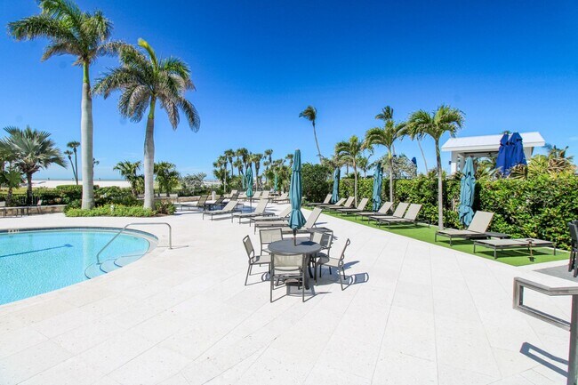 Building Photo - ***LUXURY ANNUAL-UNFURNISHED RENTAL***PARK...