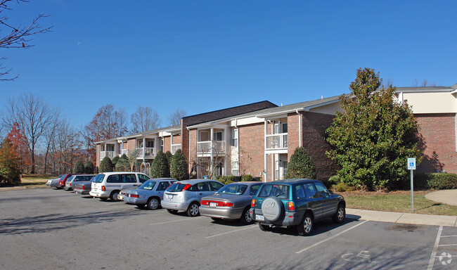 Building Photo - Overlook Apartments