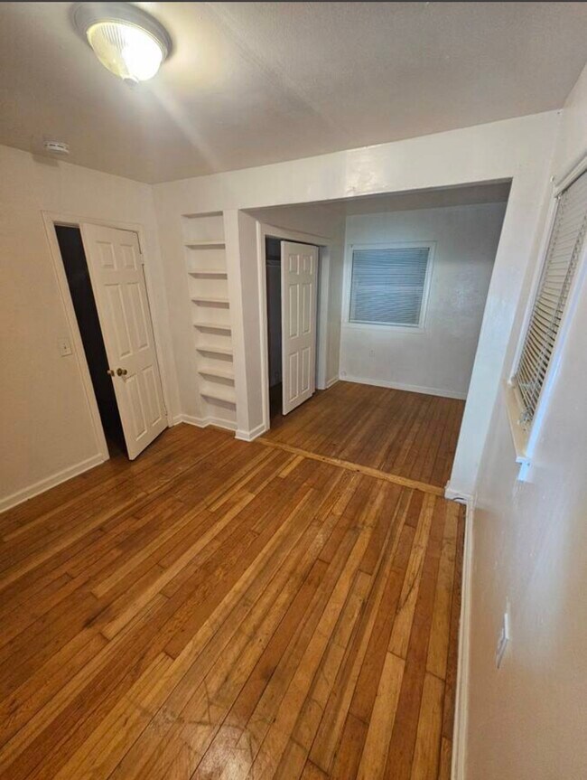 Foto del edificio - 3309 Albany Way