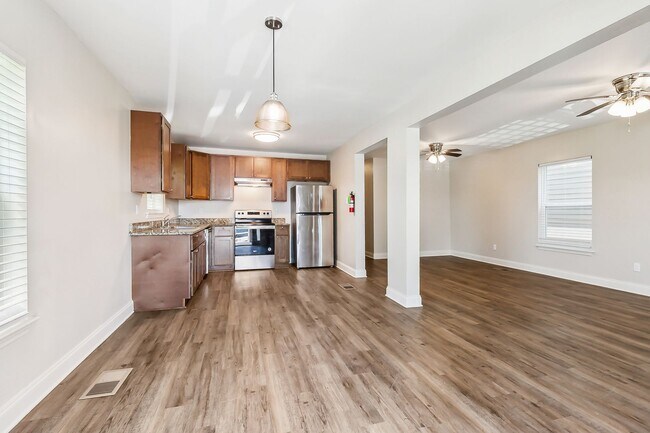 Foto del edificio - 2084-2086NRoch