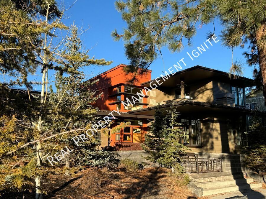 Foto principal - 2157 NW Lolo Dr