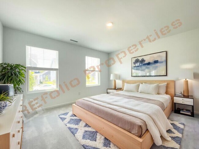 Foto del edificio - Brand New 3 Story 4 bedroom, 3.5 bathroom ...