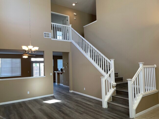 Foto del edificio - 157 Maidenhair St