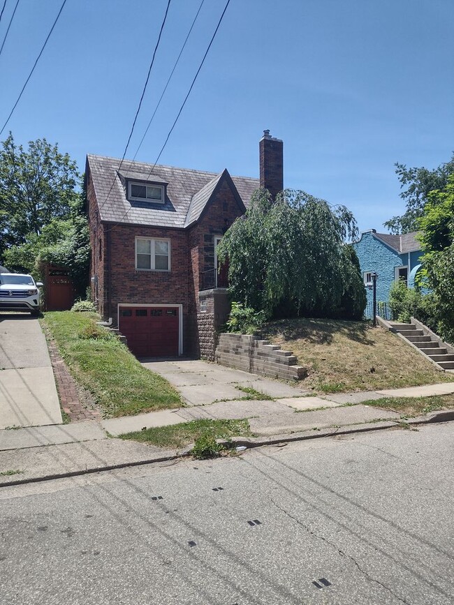 Building Photo - Beautiful Home for Rent