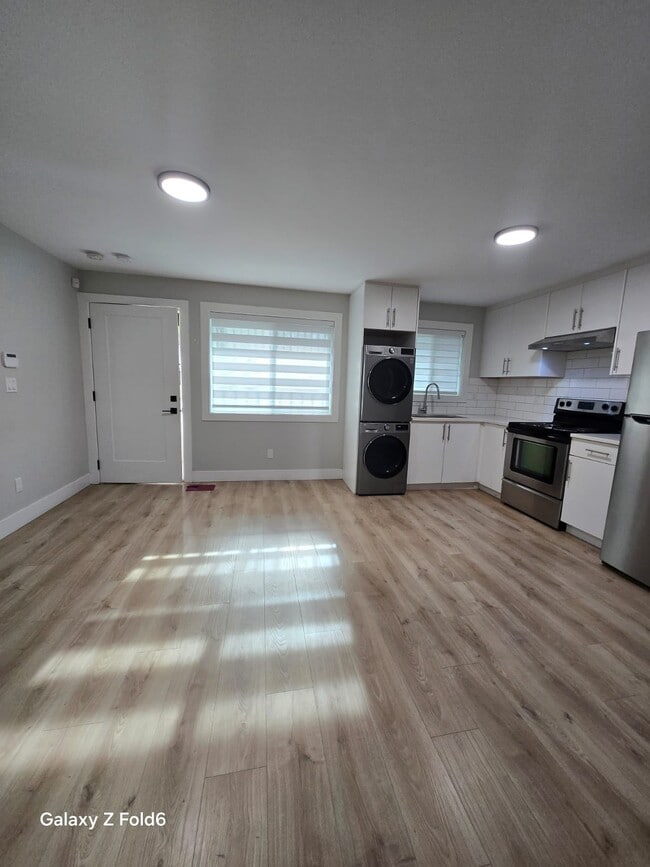 Photo du bâtiment - 19272-19271 71 Ave