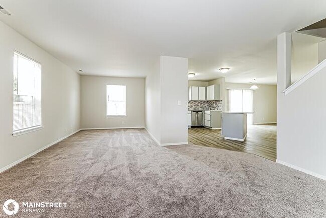 Building Photo - 109 SILVERNAIL ST NE, ORTING, WA 98360