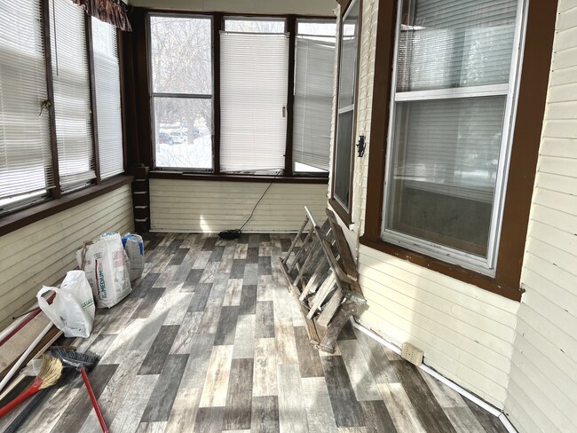 Building Photo - 924 Arkwright St