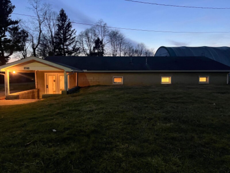 Primary Photo - 2745 Adamsville Rd