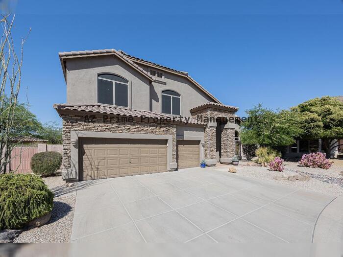 Foto principal - 3430 N Mountain Ridge