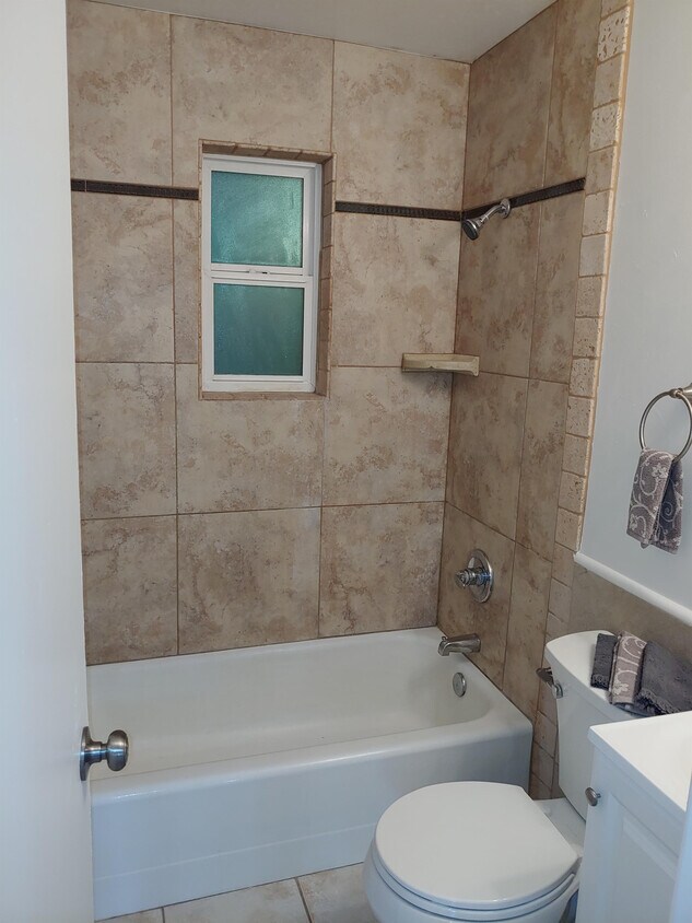 Foto principal - 5632 E Mabel St