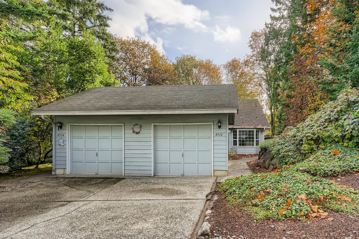 8510 139th Ave NE, Redmond, WA 98052 Townhome Rentals in Redmond WA