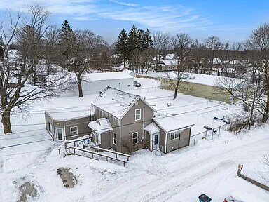 Foto principal - 104 E Broadway Ave
