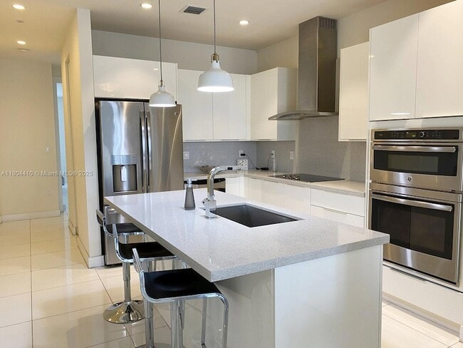 Photo - 10220 NW 63rd Terrace Apartment