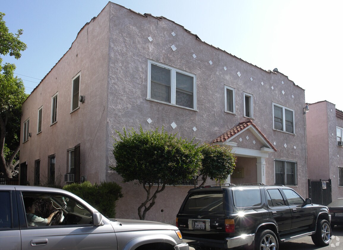 Building Photo - 5342 Monroe St