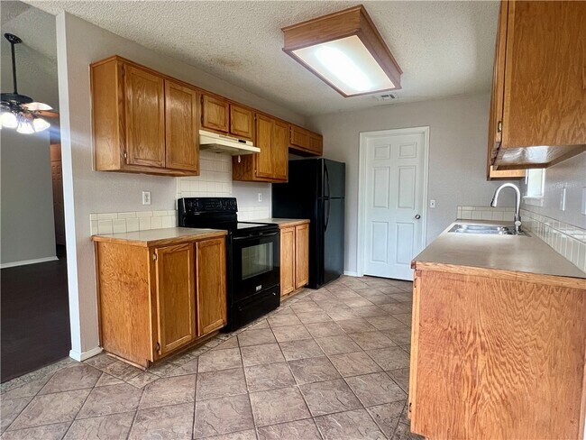 Foto del edificio - 4338 Chaparral Ln