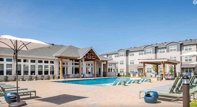 Building Photo - The Westlyn