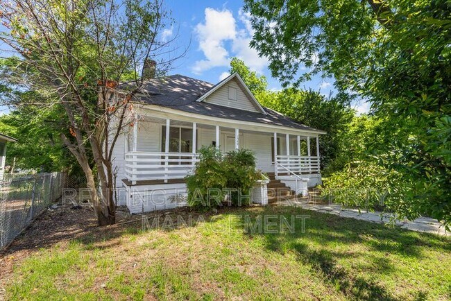 Building Photo - 1540 Cleveland Ave SW