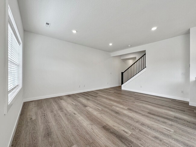 Building Photo - Birchwood Grove