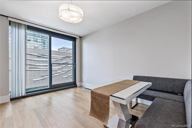 Building Photo - 1108 Auahi St